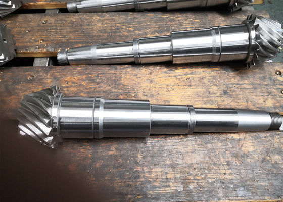 오른손의 곡선 베벨 기어 손잡이 6.5 모듈 503 밀리미터 길이