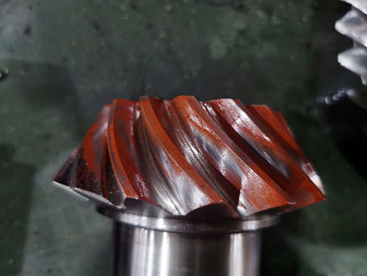 SAE 8620 곡선 베벨 기어 58 - 62 HRC AISI 비음 8