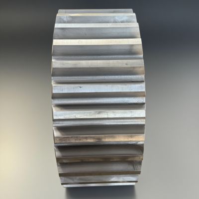 ISO 7 등급 스퍼 기어 (고하중 저속 응용 분야)