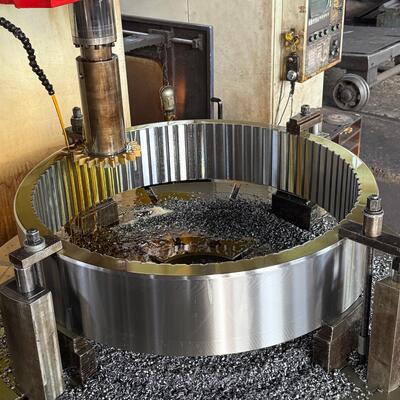 향상된 동력 전달을 위한 소형 내부 맞물림 구조의 내부 스퍼 기어